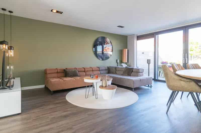 Lisse Zeeheldenbuurt: Instapklare Familiewoning met Tuin
