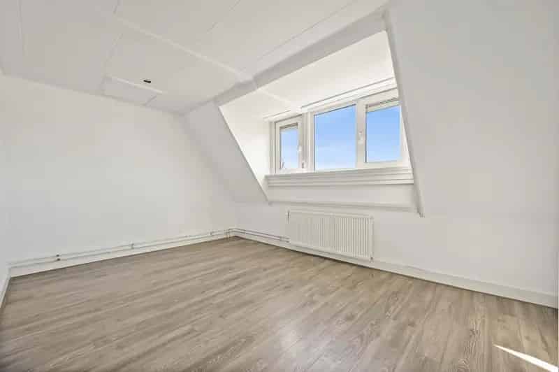 Ruime 3-kamer bovenwoning nabij Zuidplein - Energielabel A
