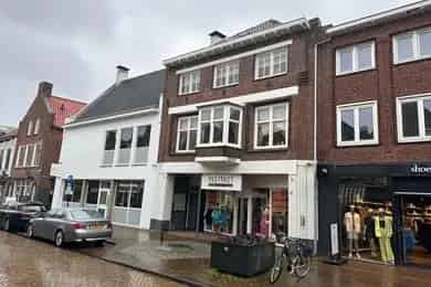 95m2 Winkelruimte te Huur Steenbergen Centrum A1 Locatie