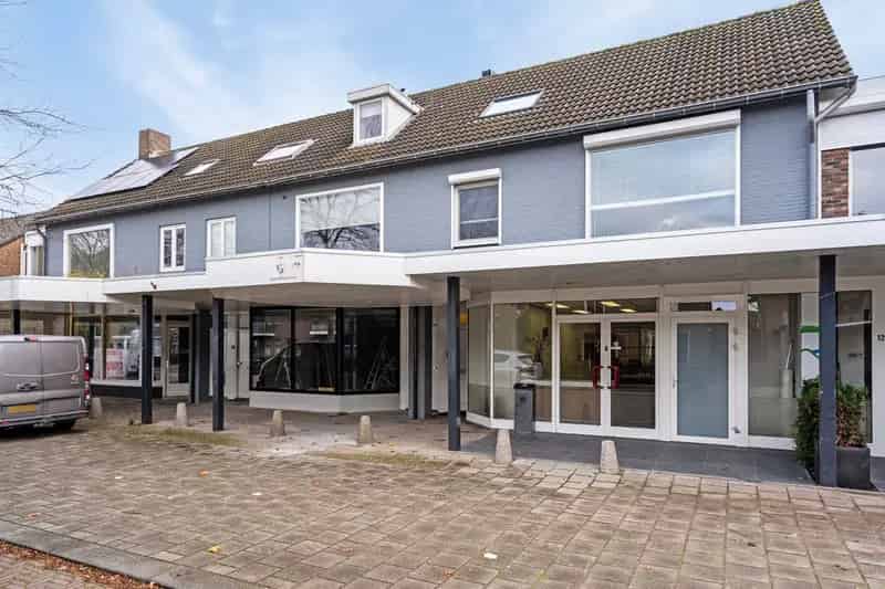 Wonen en Werken Gemert: Commerciële Ruimte 180m2 5 Slaapkamers