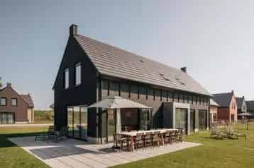 Zeeland Roompot Park Veerse Kreek 16 persoons luxe villa