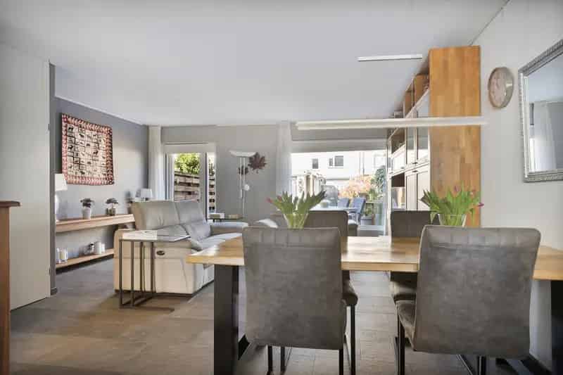 Ruime gezinswoning Filmwijk Almere - Moderne keuken - Energielabel A