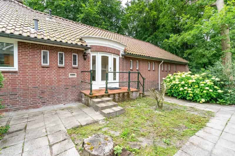Vrijstaande Villa Wassenaar Ruime Tuin Nabij Centrum