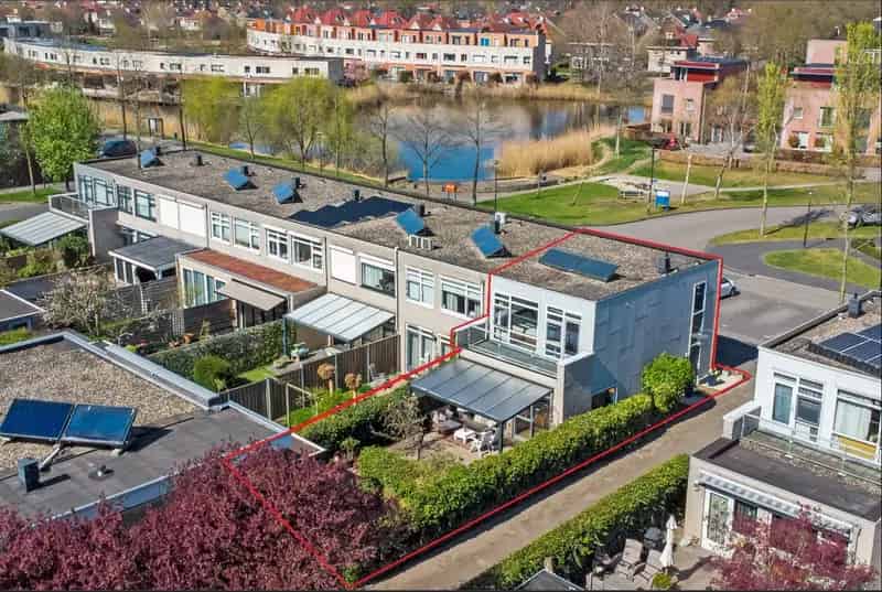 Ruime gezinswoning nabij voorzieningen en natuur  3 slaapkamers energielabel A