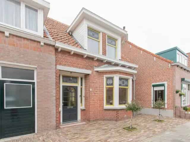Te Huur: Sfeervolle Hoekwoning Oud Vossemeer