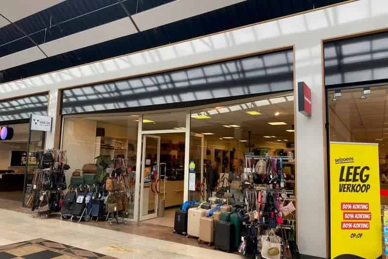 Winkel te Huur Nijmegen Dukenburg 121m²