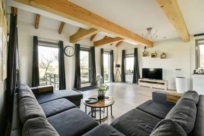Vrijstaande woning Zunderdorp: Ruime tuin, weids uitzicht, nabij A10