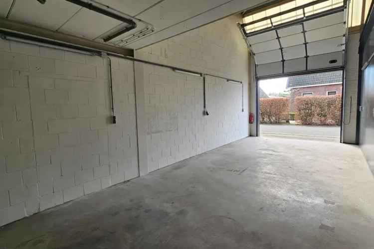 Bedrijfshal te Huur 's-Graveland 44m² Cannenburgerweg