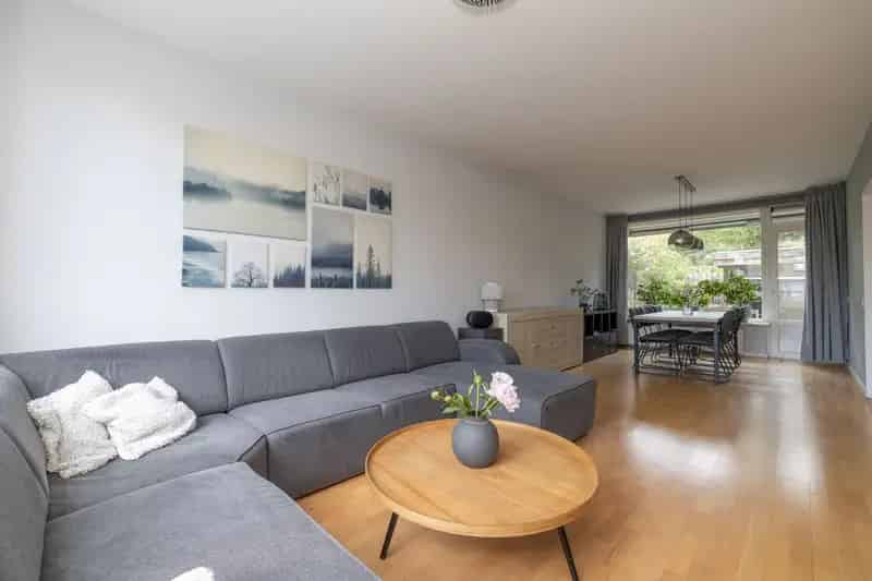 Moderne Tussenwoning 4 Slaapkamers Hilversum