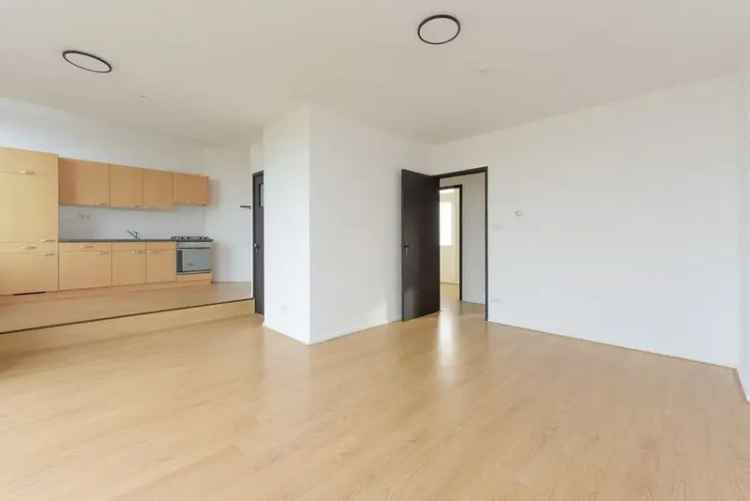 Ruim 3 kamer appartement Den Haag Loosduinsekade