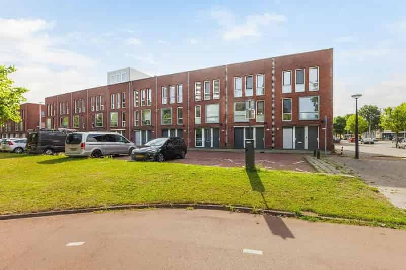 Huis te koop Schiedam 139m2 3 slaapkamers tuin airco