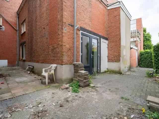 Kerkstraat 15, Array