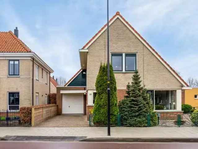 Ruime Vrijstaande Villa Edam Aan Het IJsselmeer