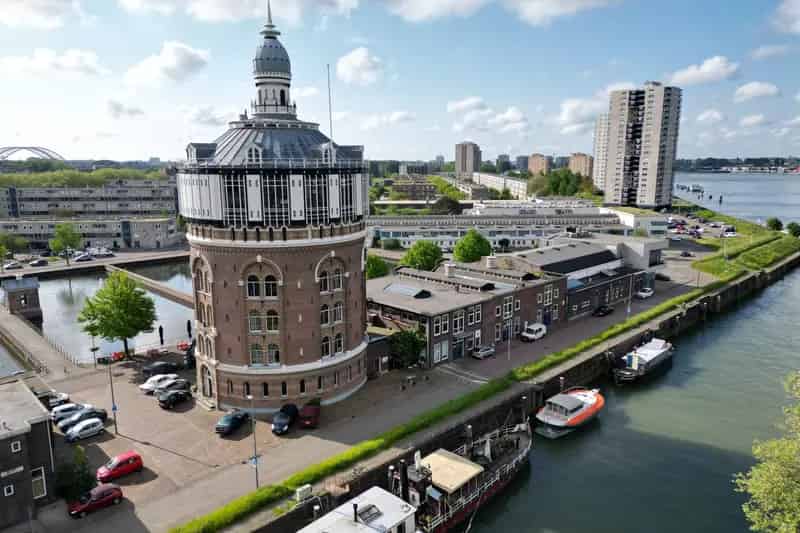 Kantoorruimte Watertoren Rotterdam te huur