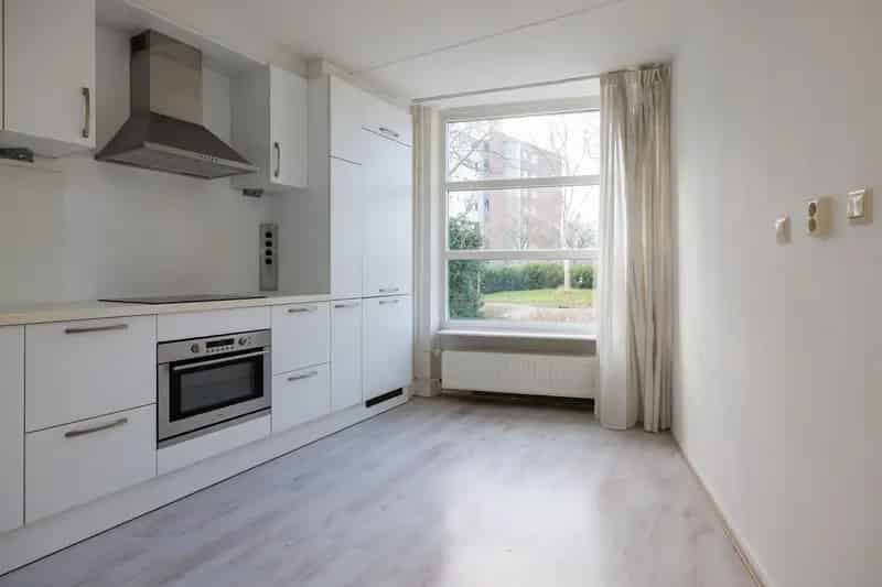 Huis te Koop Almere Verzetswijk 3 Slaapkamers Recente Renovatie