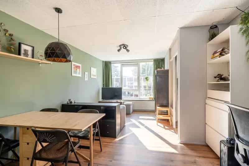 Appartement Schiedam Topverdieping Balkon Starterseigen Grond