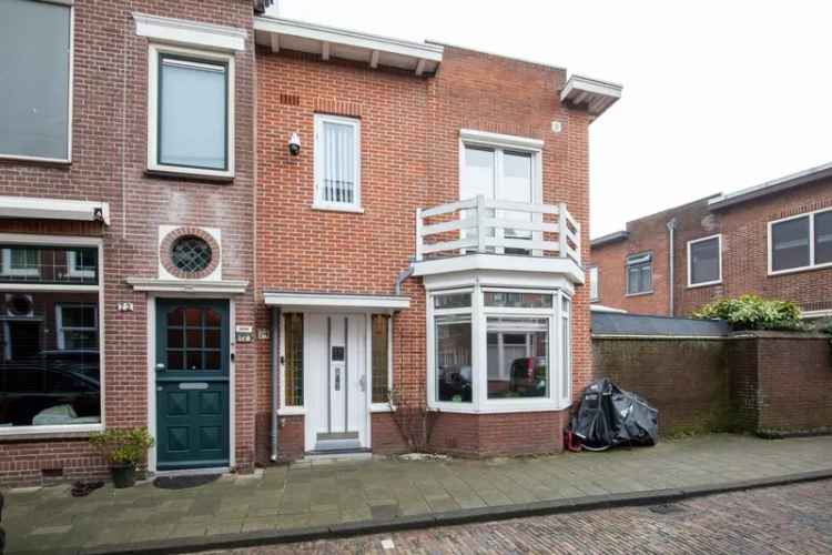 Huis te koop Haarlem: Sfeervolle woning nabij centrum en station