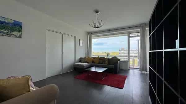Gemeubileerd 2 Slaapkamer Appartement Assumburg Buitenveldert
