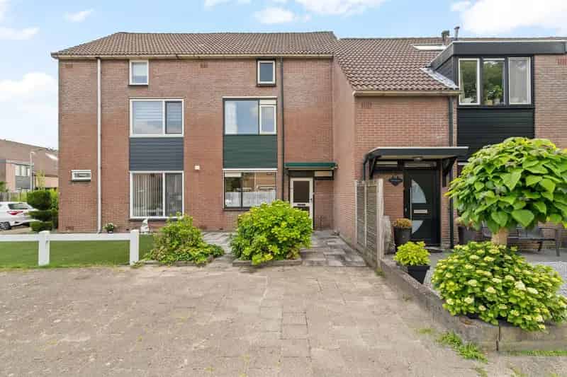 Ruime 5 Kamer Eengezinswoning 144m2 Eigen Grond Heidebuurt Rotterdam