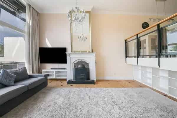 Huis te huur Amsterdam Nieuw Sloten 185m2 tuin garage 3 slaapkamers
