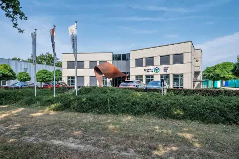 1.060 - 1.195 m2 kantoorruimte te huur in Venray