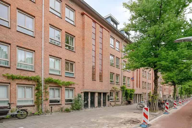 Amsterdam West Ruime bovenwoning 112m2 3 slaapkamers dakterras A-label