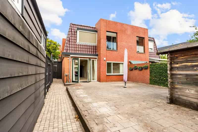 Huis te koop: Overbildtweg 25 2071 XM Santpoort-Noord | Funda