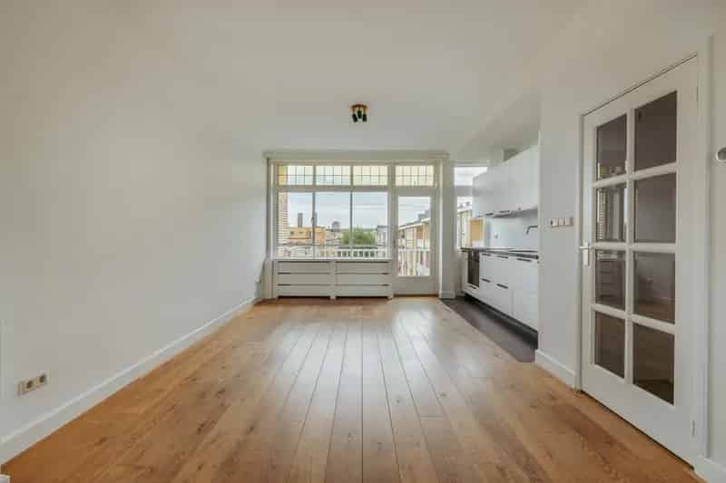 Amsterdam Zuid Ruim 4 Kamerappartement 125m2 Nabij Beethovenstraat