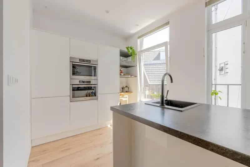 Bovenwoning Oud-Charlois: 103m² 3 slaapkamers Dakterras 43m²