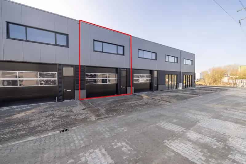 Bedrijfshal Leeuwarden te huur Orionpark 188m²