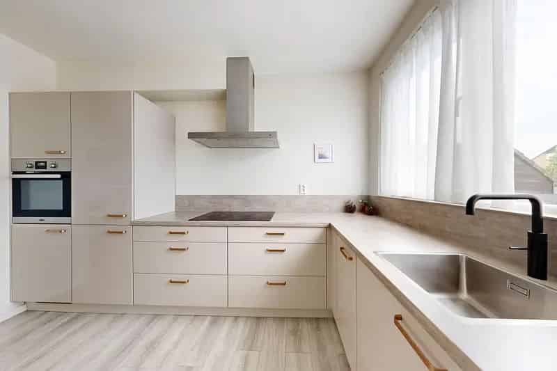 Gasloze woning te Zevenbergen 4 slaapkamers moderne keuken