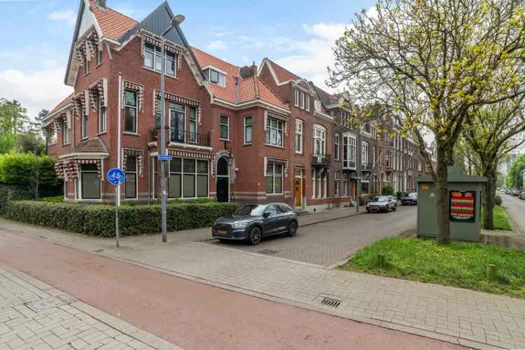 Herenhuis Kralingen 6 slaapkamers 294m² diepe tuin