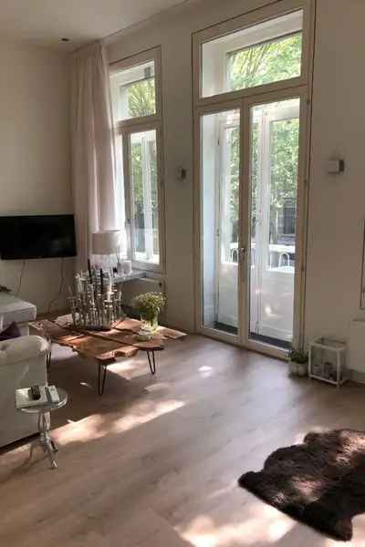 Luxe 2-kamer appartement Wyck nabij station