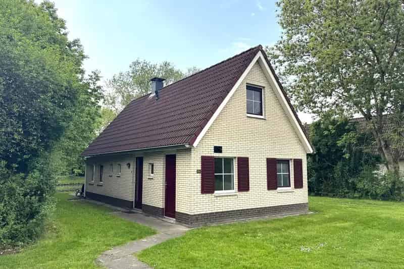Vrijstaand Buitenhuis Parc Sandur Emmen 4 Personen VIP Wellness