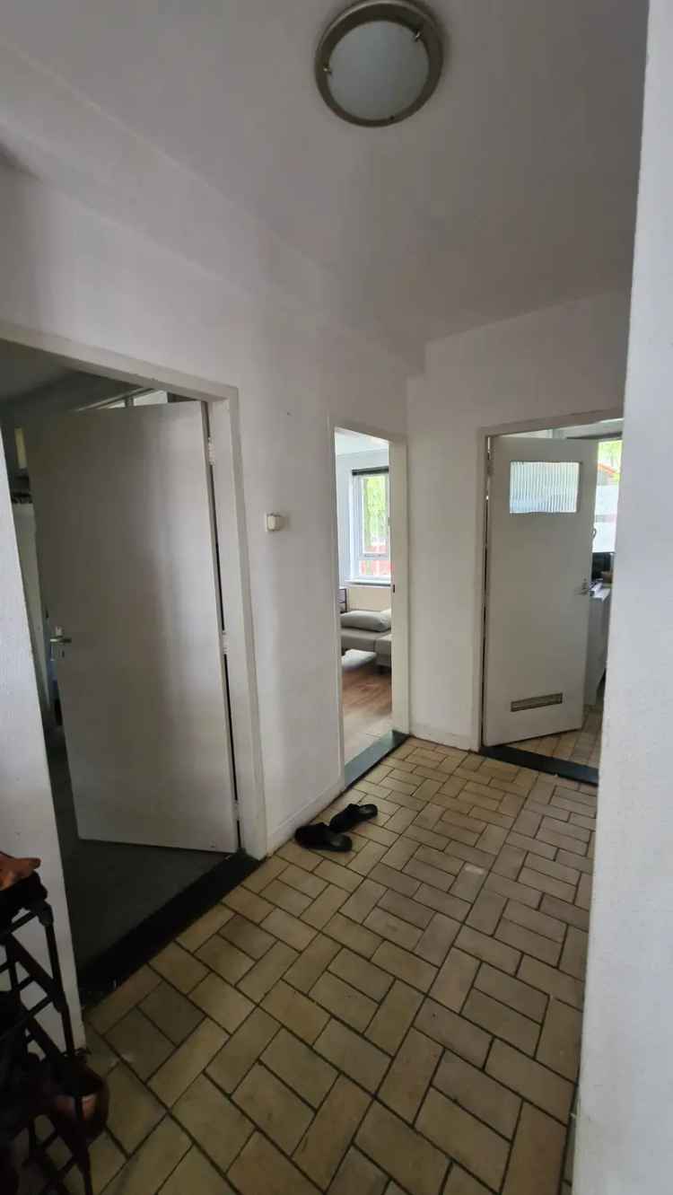 Appartement met Balkon en Extra Kamer