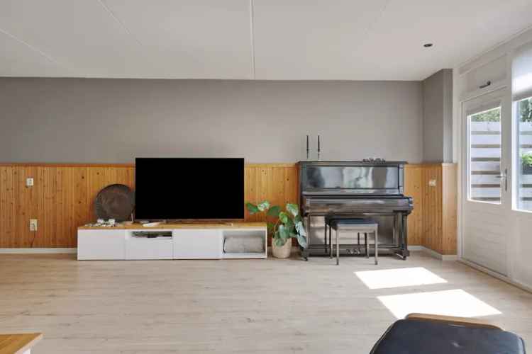 5 Slaapkamers Ruime Tuin Ede Liebeek Familie Woning