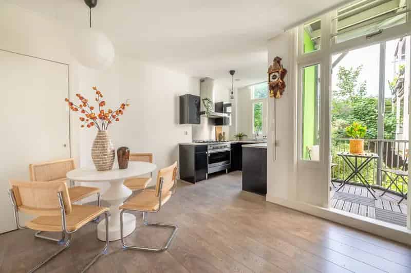 Appartement te koop Oud West Amsterdam 2 kamers 44m2 2 Balkons