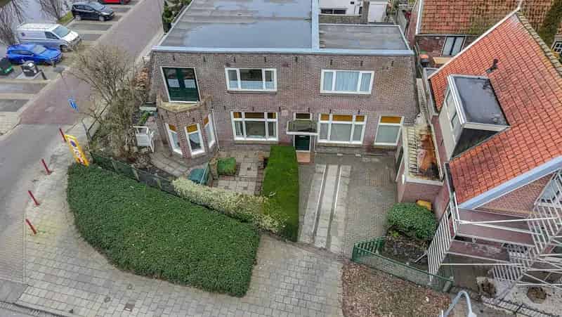 Westersingel 64 Medemblik 4 slaapkamers  Royale hoekwoning