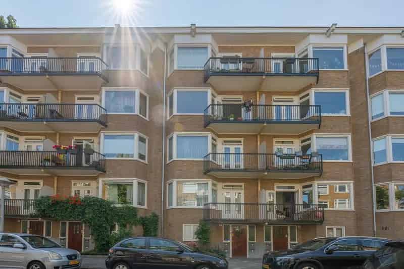 Appartement te koop: Esmoreitstraat 9-2 1055 BX Amsterdam | Funda