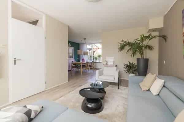 Ruime gezinswoning Componistenwijk Lisse 3 slaapkamers grote tuin