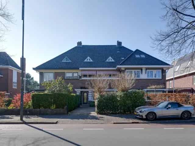 6 Slaapkamers Jaren 30 Woning 244m² Heemstede