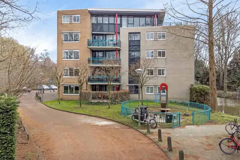 3-kamer appartement Watergraafsmeer 103m2 balkon lift berging