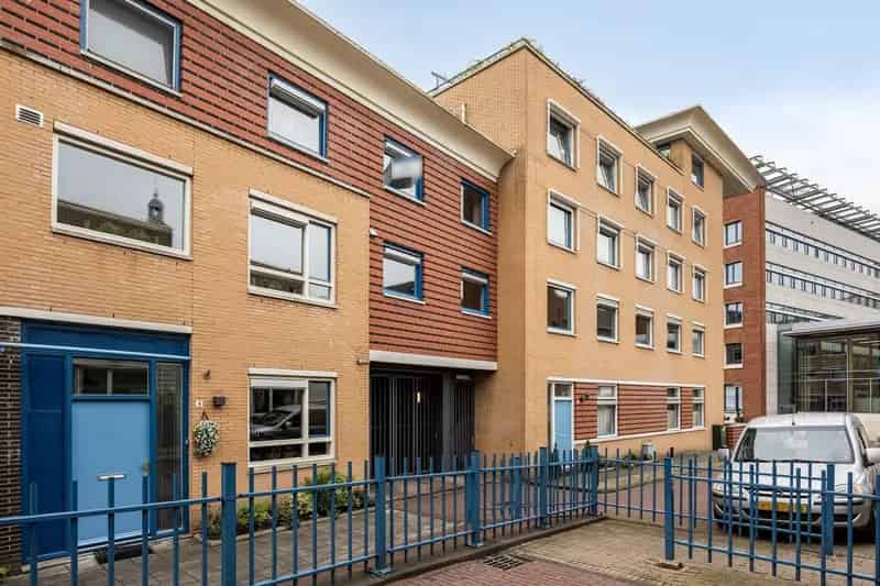 Huis te koop Vlaardingen Dijksteeg 2  4-kamer woning