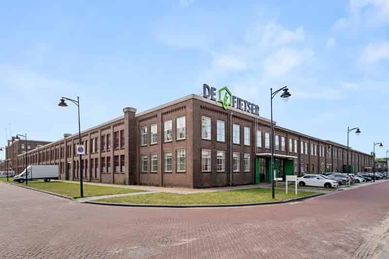 Bedrijfshal te Huur Ede 9000m² Westhal Rijksmonument Duurzaam