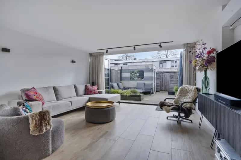 Moderne Tussenwoning Arnhem Rosa Luxemburgstraat