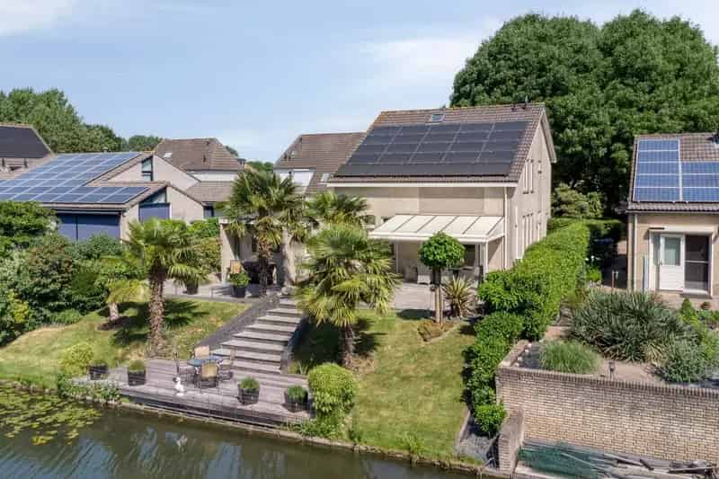Vrijstaande woning 4 slaapkamers Nijmegen Leuvensbroek