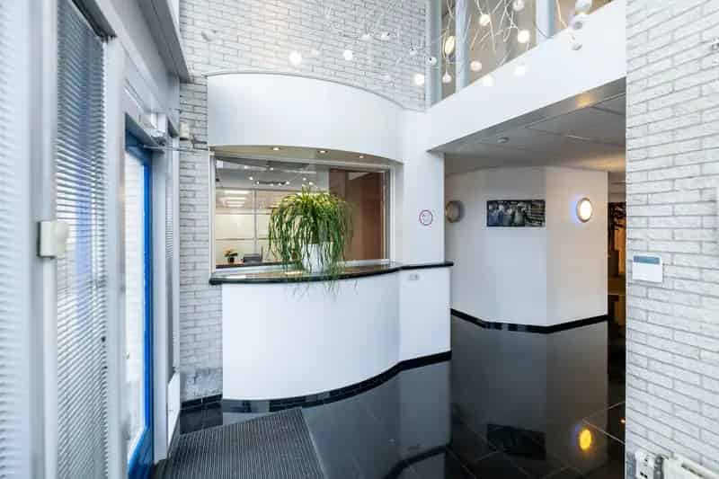 Kantoorruimte te Huur Alblasserdam 690m2 Bedrijfsruimte 234m2 Energielabel A+