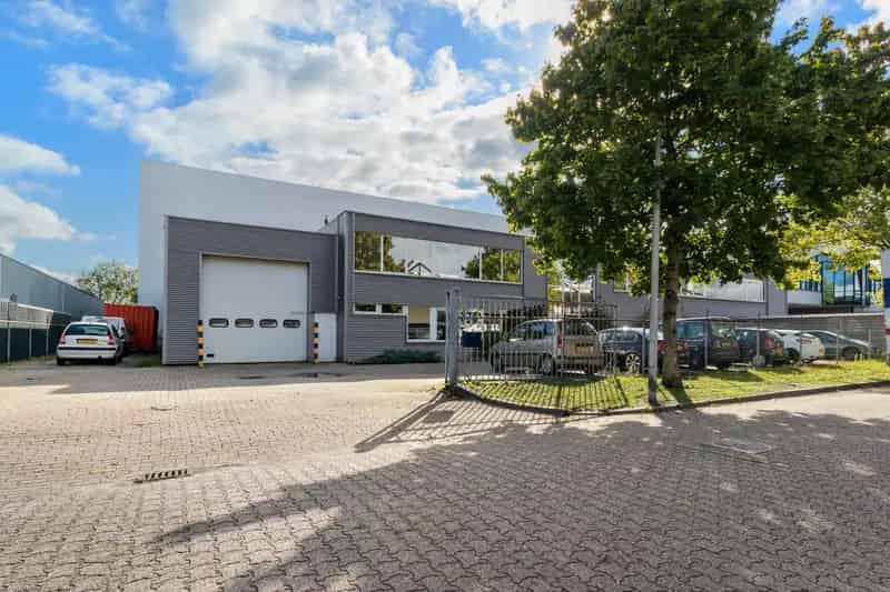Bedrijfshal te Huur Roosendaal 1336m² A58