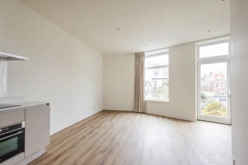 3 Slaapkamers Bovenwoning Lombok Gerenoveerd