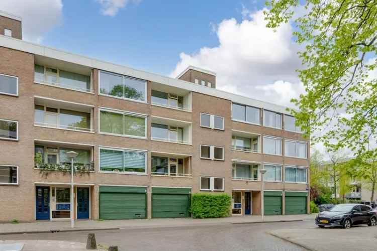 Gerenoveerd 3-kamer appartement Buitenveldert nabij Gelderlandplein